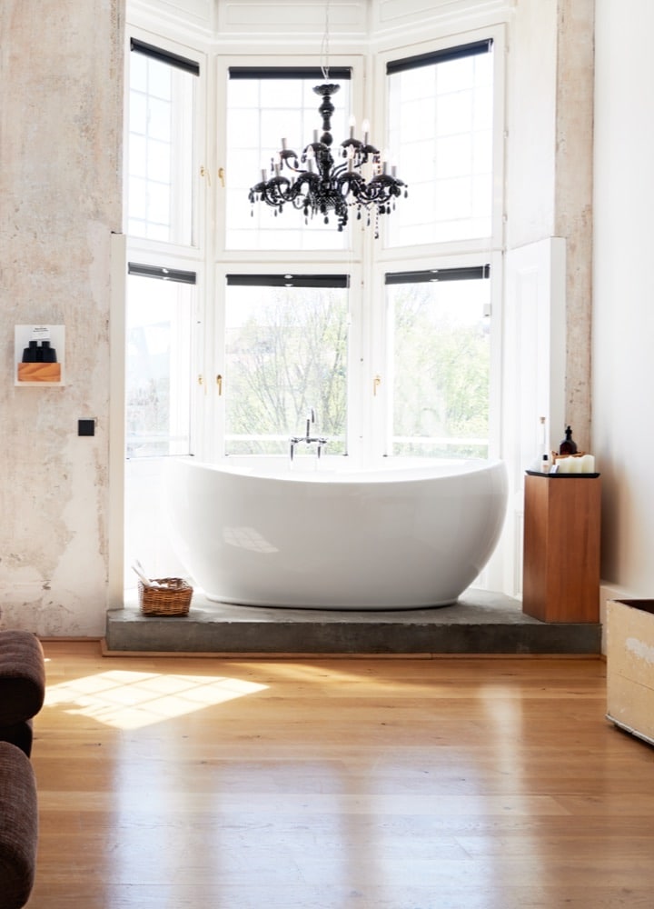 Grand Hotel Wiesler Zimmer Badewanne hochformat